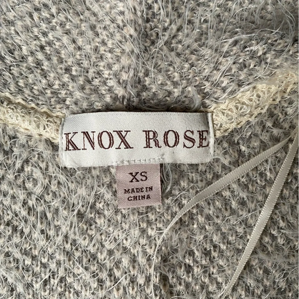 Knox Rose Cream and Gray Geometric Women’s Cardigan Size XS